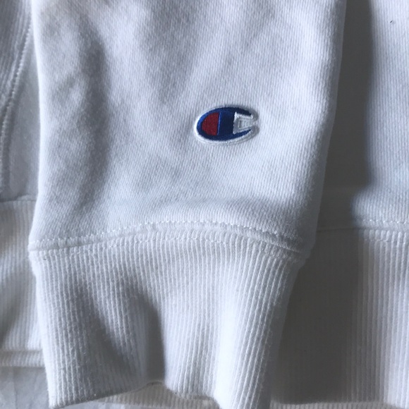 Girls Champion sweatshirt NEW - Picture 4 of 4